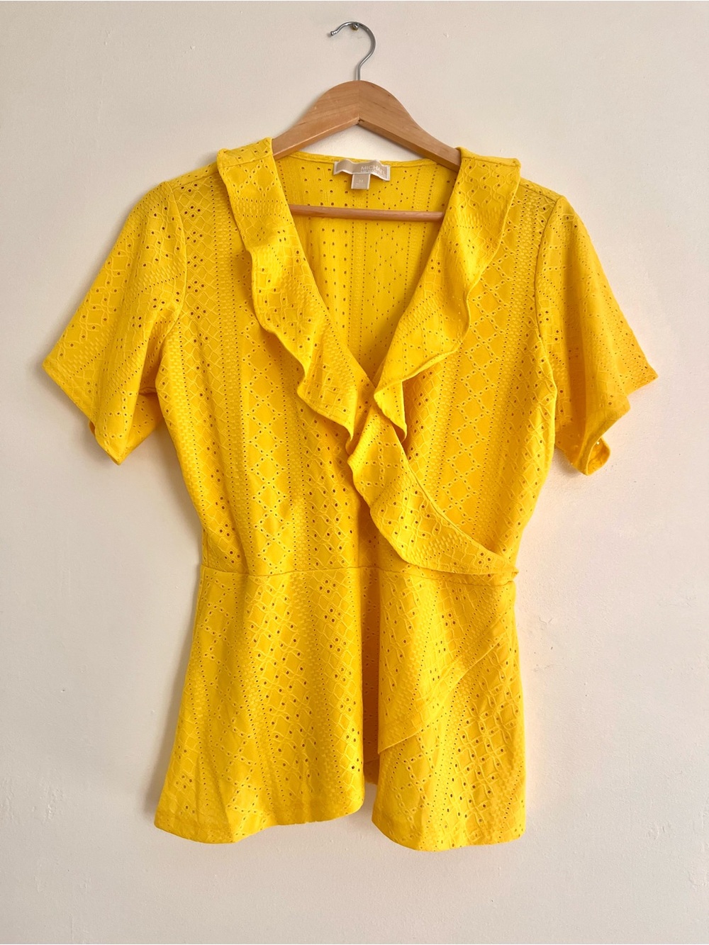 Michael Kors Yellow Eyelet Ruffle Wrap Top Medium Peplum Short Sleeve